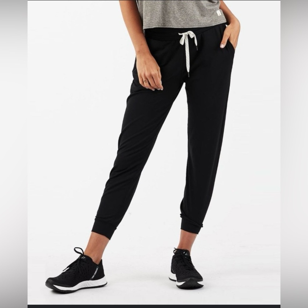 Vuori Performance Joggers
